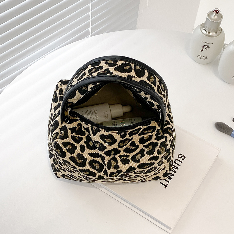 Leopard Makeup Bag Luxury  Lar - огляд і ціна Luxury Skincare China