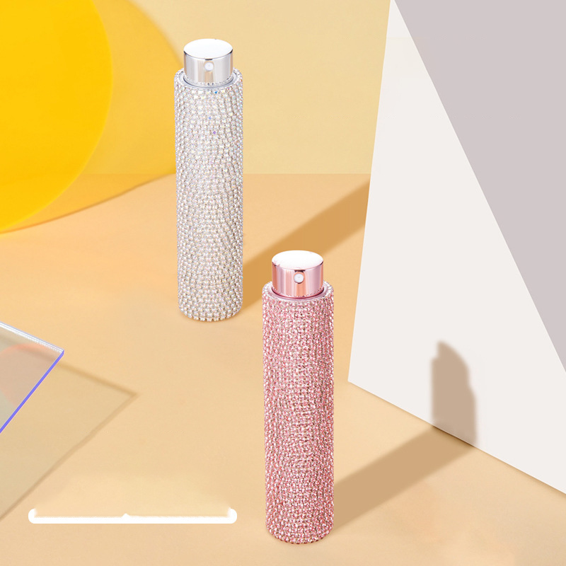 Perfume Bottle Luxurious Packa - огляд і ціна Luxury Skincare Sets